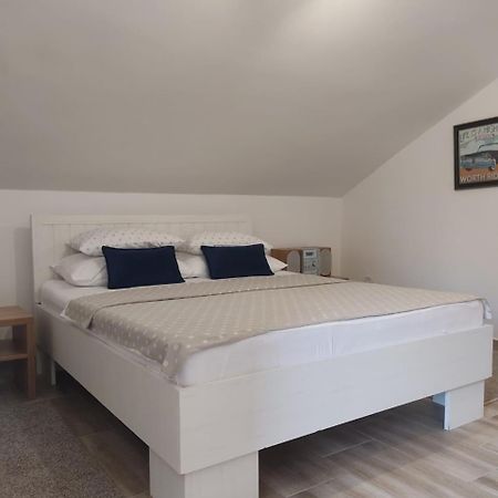 Apartment Maritimo Kotor Luaran gambar
