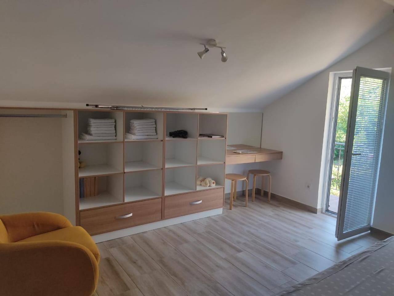 Apartment Maritimo Kotor Luaran gambar