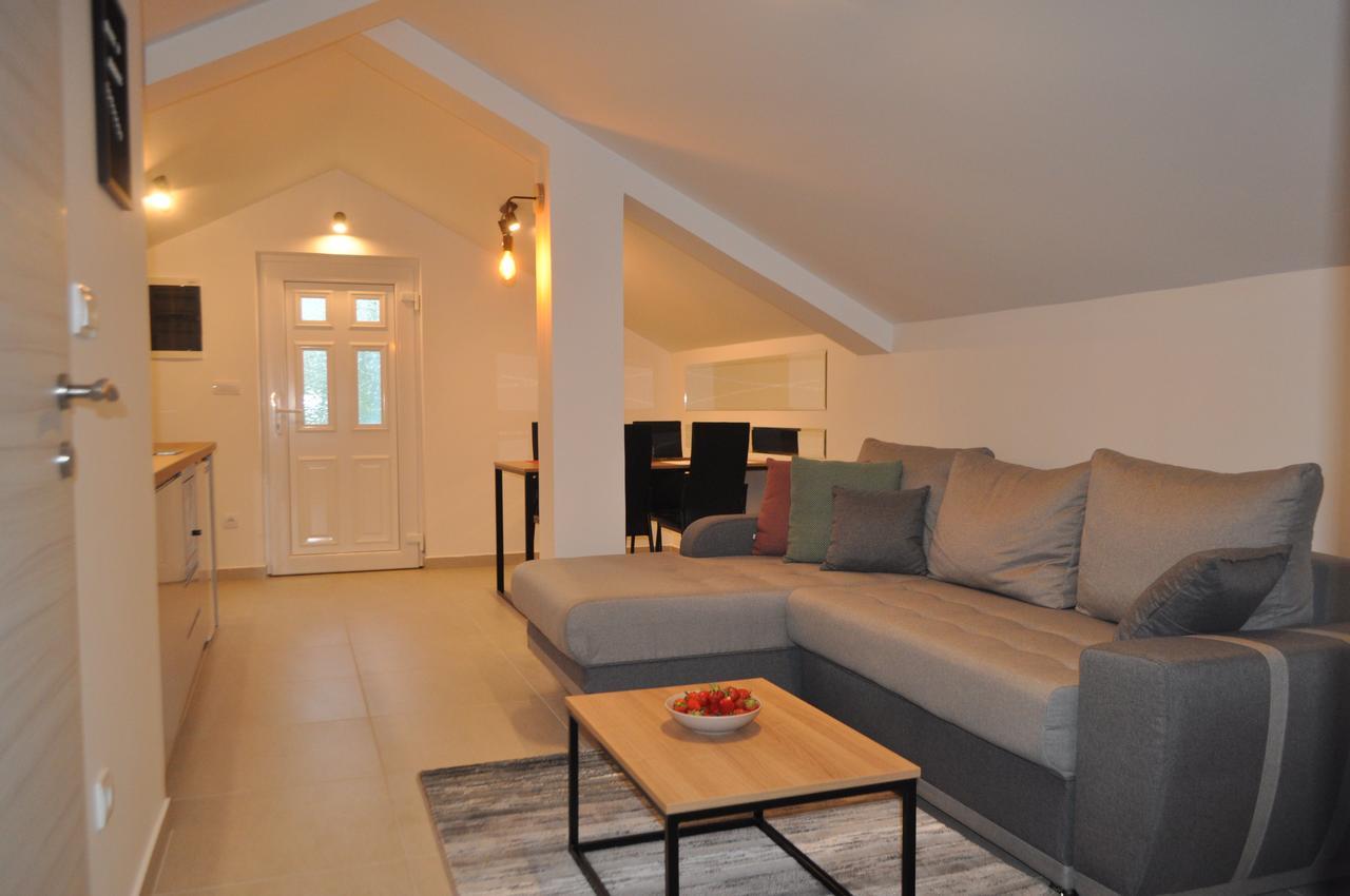 Apartment Maritimo Kotor Luaran gambar