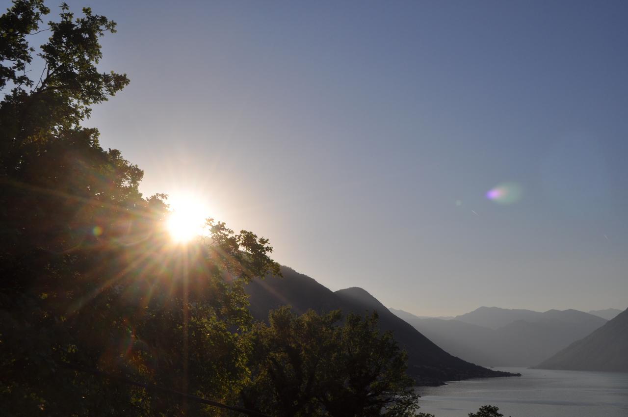 Apartment Maritimo Kotor Luaran gambar