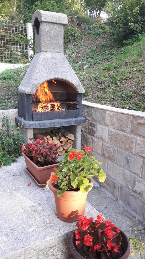 Apartment Maritimo Kotor Luaran gambar