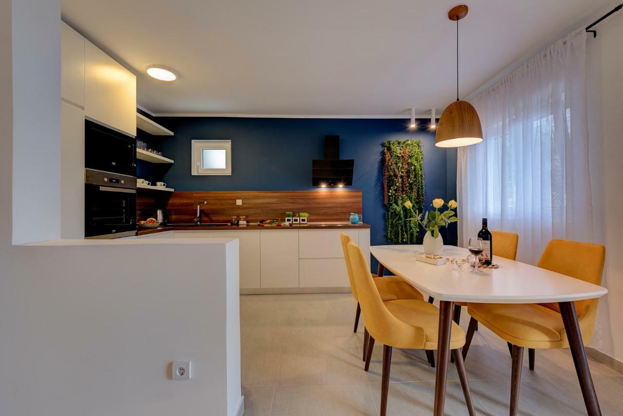 Apartment Maritimo Kotor Luaran gambar